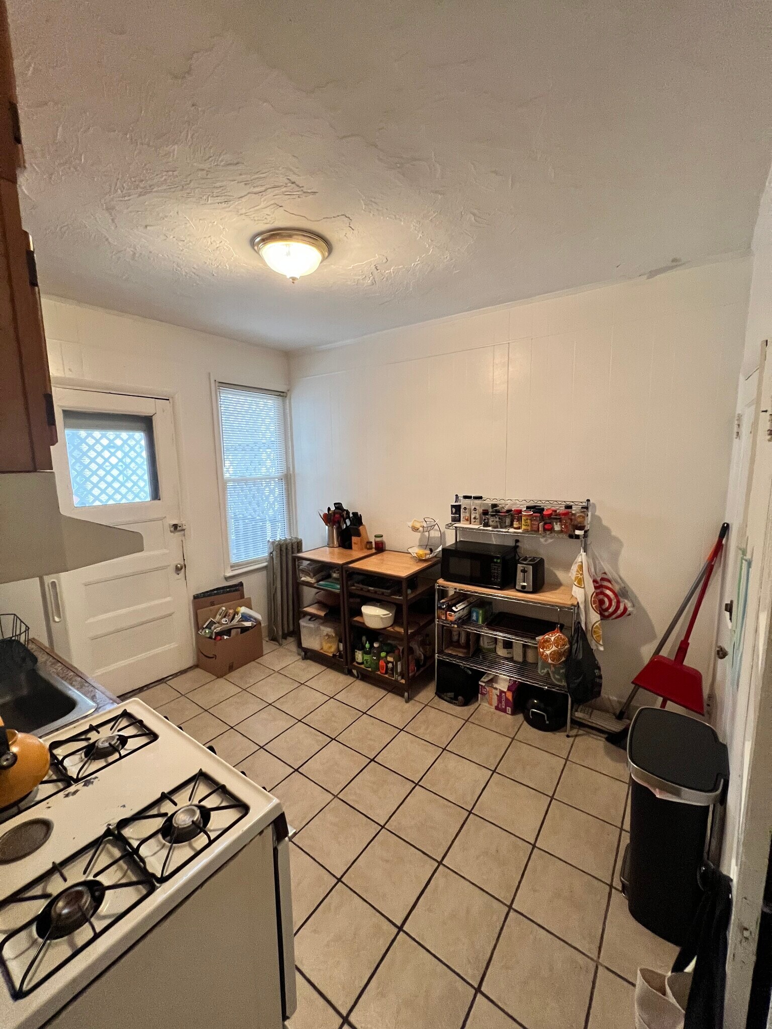 Building Photo - 1353 Commonwealth Avenue
