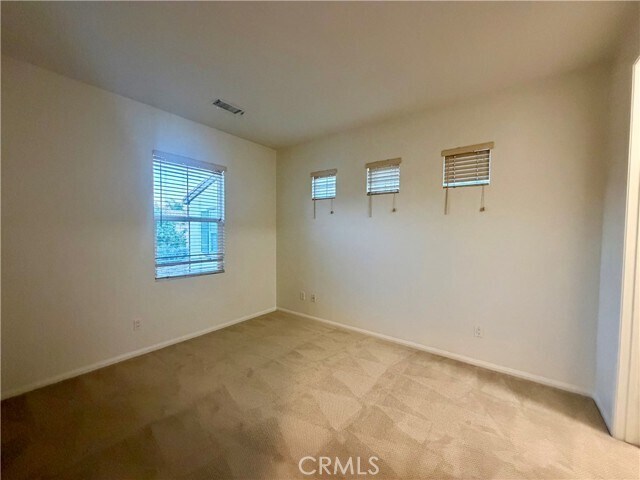 Building Photo - 3 Cheshire Ct