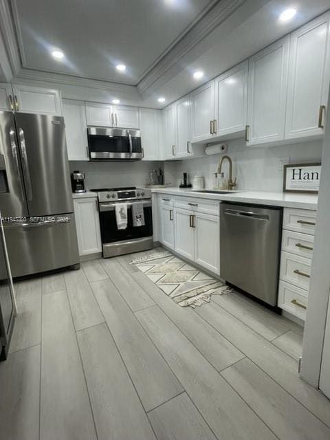 Building Photo - 520 Brickell Key Dr