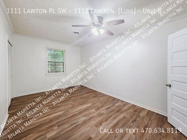 Building Photo - 1111 Lawton Pl SW