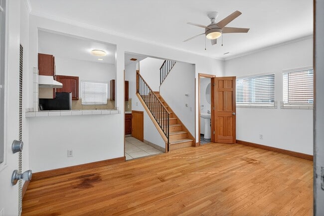 Building Photo - 1912 2nd St