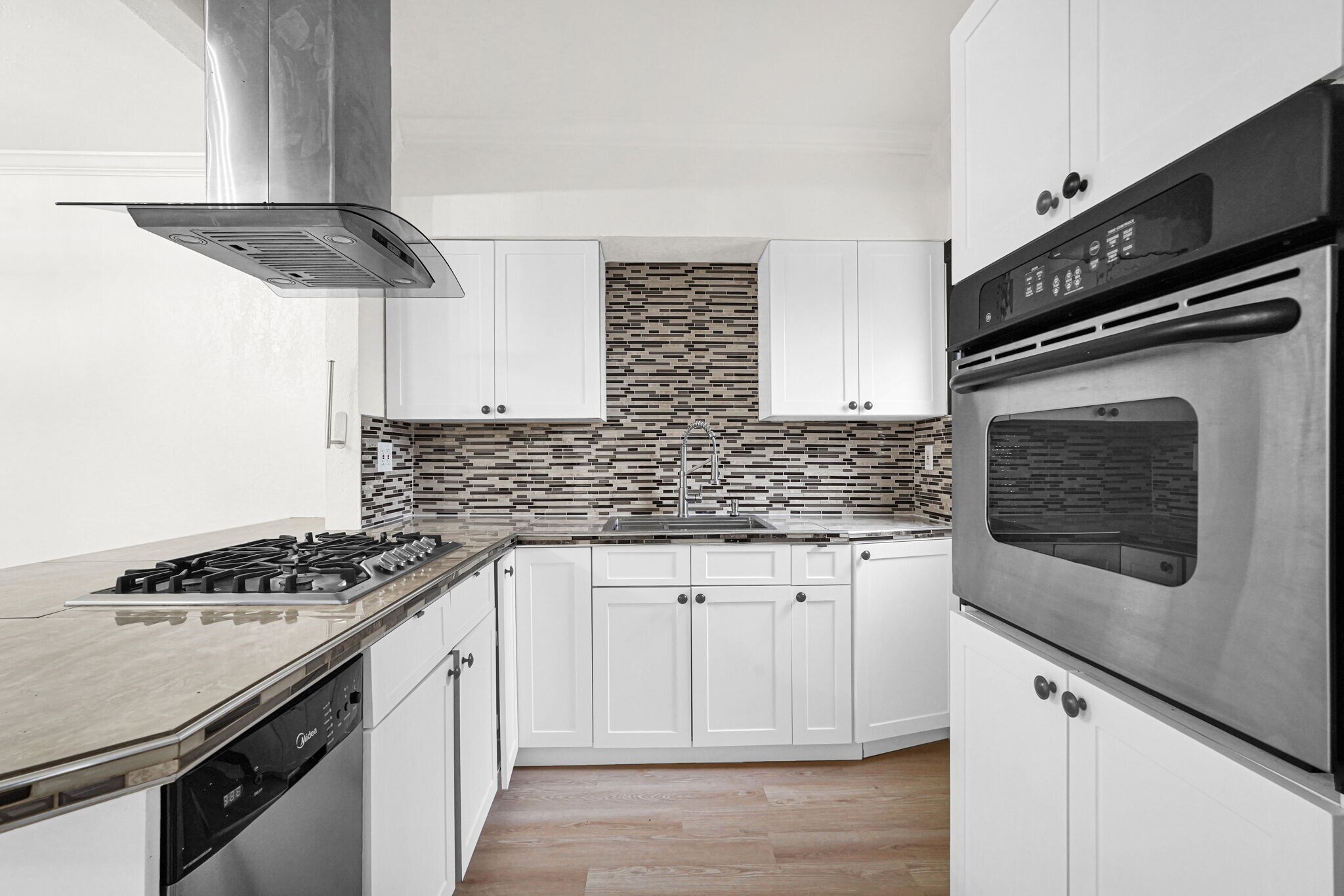 Building Photo - 751 NE 122nd St