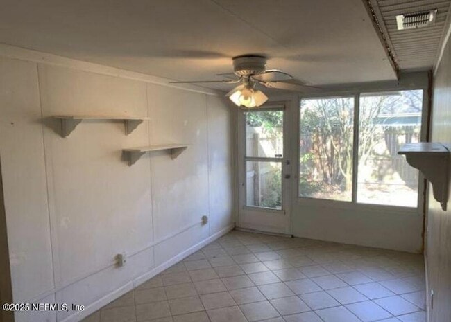 Building Photo - 1819 Ashmore Green Dr