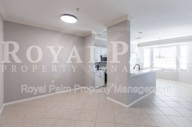 Building Photo - 8550 Kingbird Loop