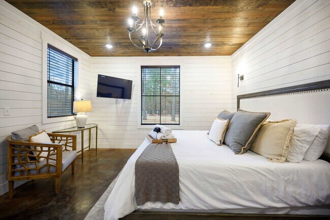 Building Photo - 295 Apple Rdg Ln