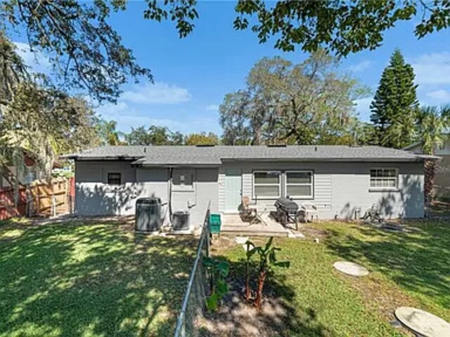 Building Photo - 636 Seminole Ave