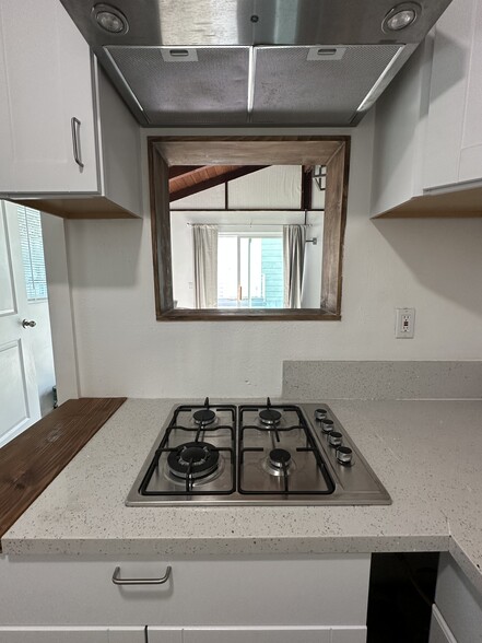 Building Photo - 2707 Cridge St