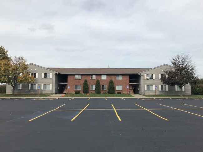 Primary Photo - Farmington Manor