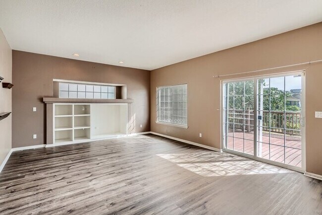 Building Photo - 1747 Candleglow Street