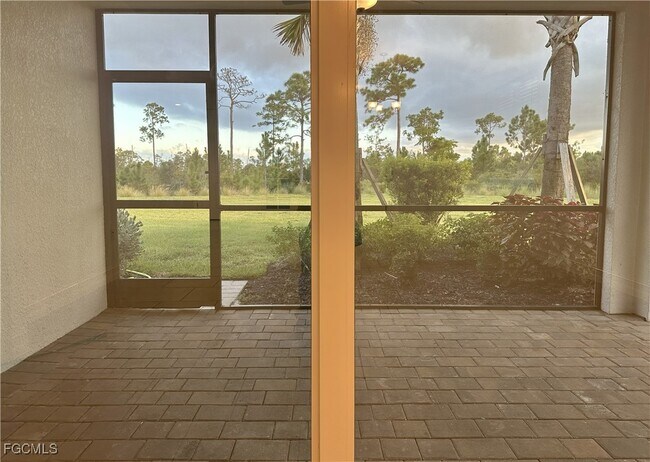 Building Photo - 43800 Blue Heron Ln