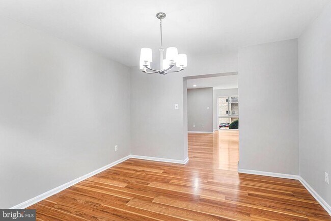 Building Photo - 6155 Edsall Rd