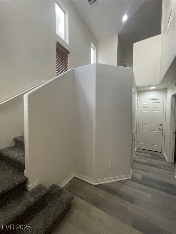 Building Photo - 10571 Mann St