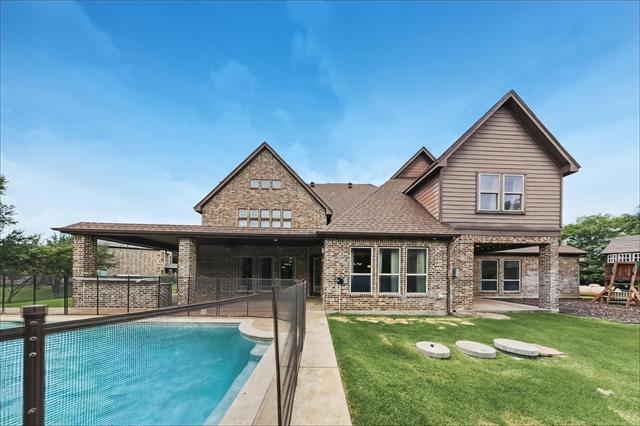 Building Photo - 129 Acorn Ln