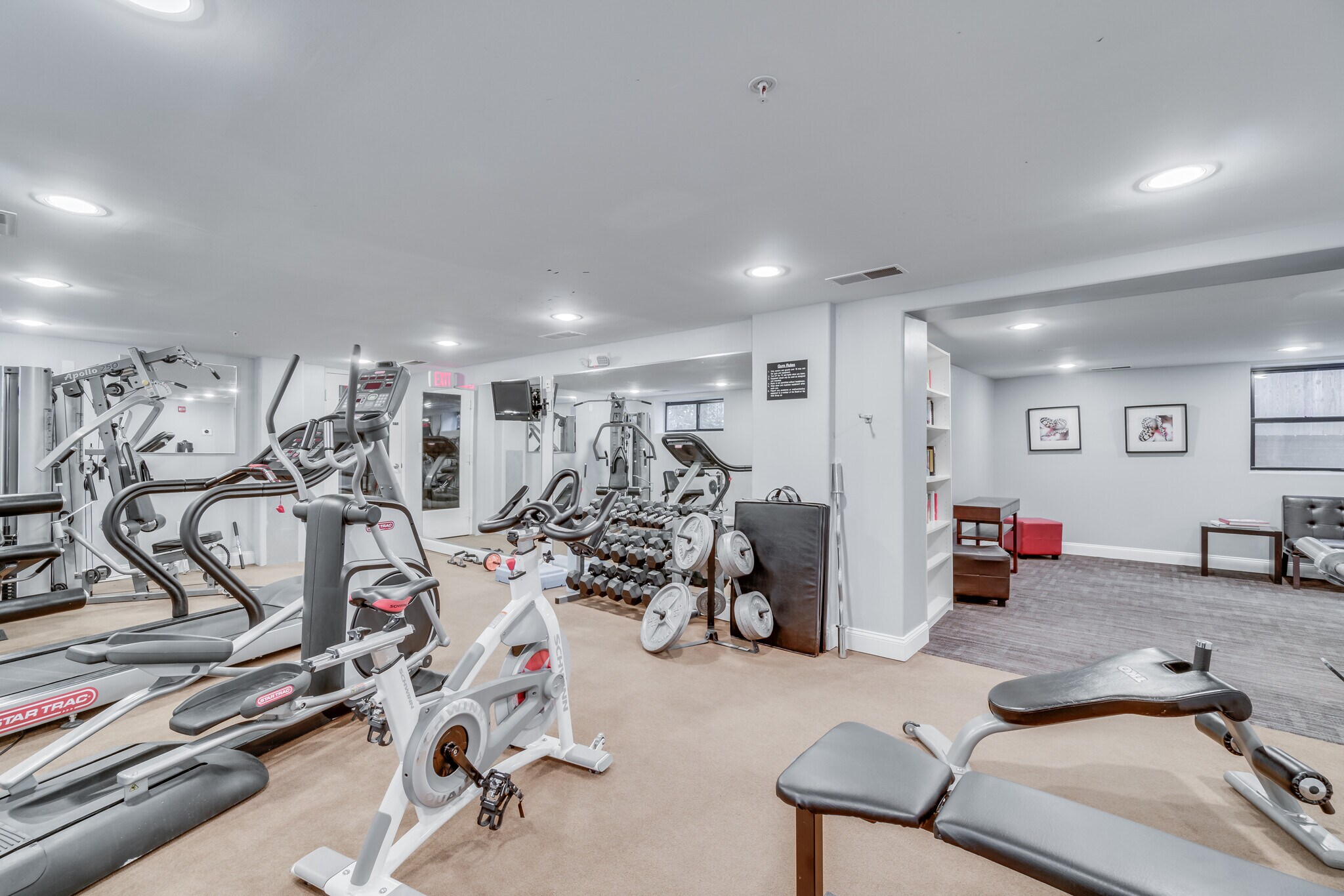 Fully equipped gym - 1354 Euclid St NW