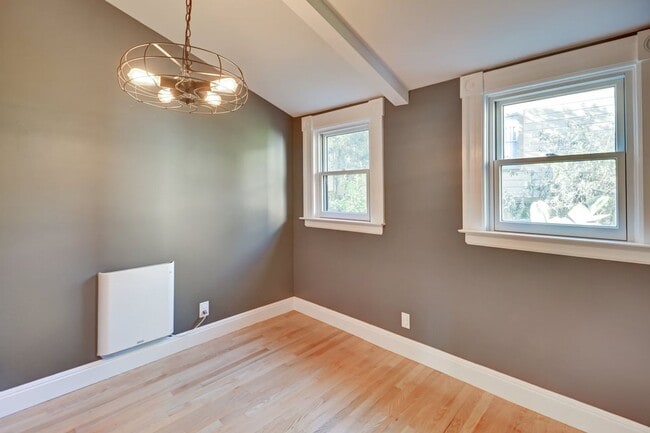 Building Photo - Your home sweet home in San Francisco is in the Noe Valley Neighborhood!