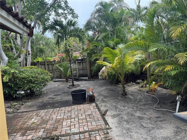 Building Photo - 1423 Wiley St