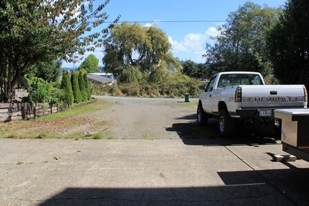 Building Photo - 1726 - South 5th Street Duplex