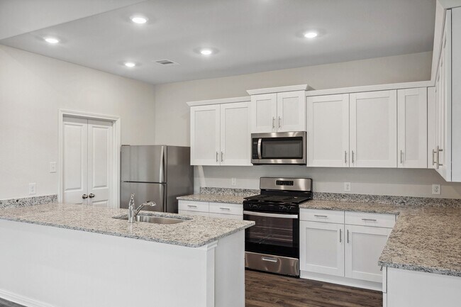 Building Photo - 25519 Blooming Hazel Dr