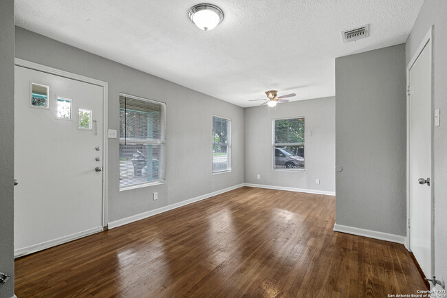Building Photo - 307 San Angelo Blvd