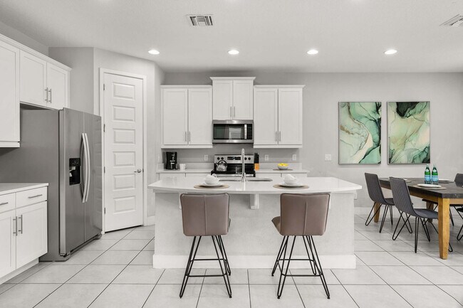 Building Photo - 301 Burma St