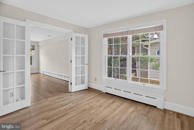 Building Photo - 4705 Hunt Ave
