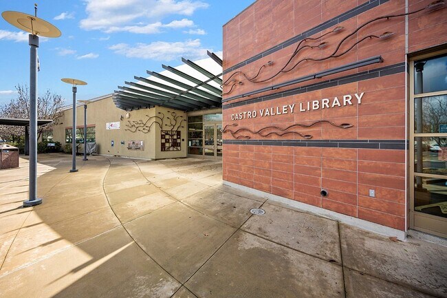 Building Photo - 3739 Castro Valley Blvd