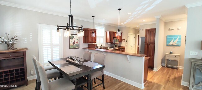 Building Photo - 503 Waight St