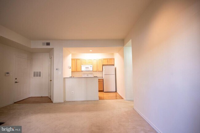 Building Photo - 12153 Penderview Ln