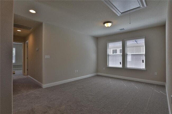 Building Photo - 10606 Turnbull Loop