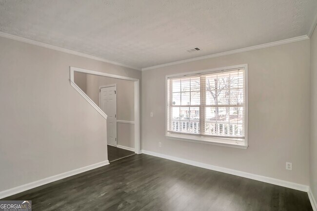 Building Photo - 1001 River Plantation Dr