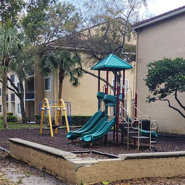Building Photo - 9188 W Atlantic Blvd