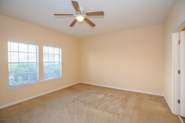Building Photo - 6201 Pendragon Pl