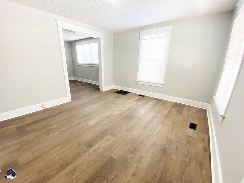 Building Photo - 612-614 N. 13th Street