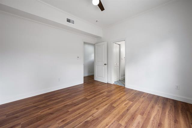 Building Photo - 305 S Willomet Ave