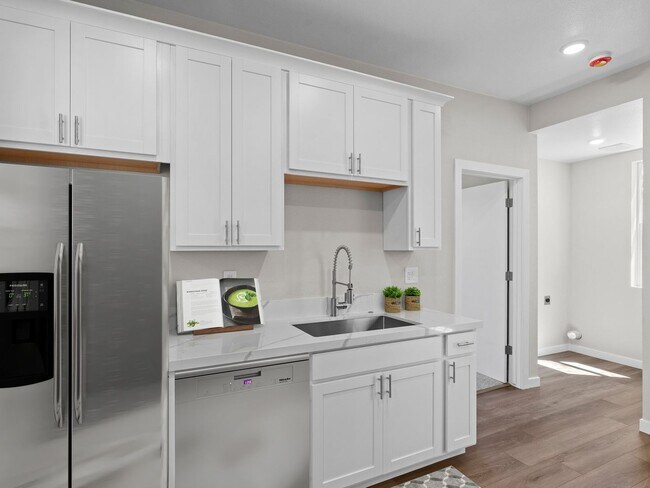Building Photo - 50 Berrum Pl