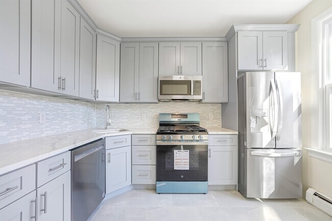 Building Photo - 8710 2nd Ave