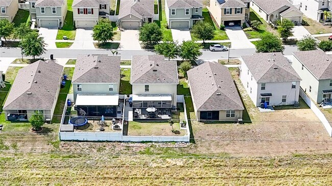 Building Photo - 11176 Leland Groves Dr