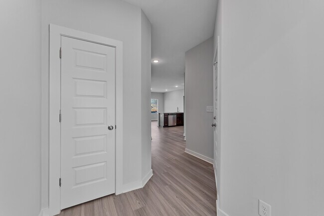 Building Photo - 7205 Chatfield Wy NW