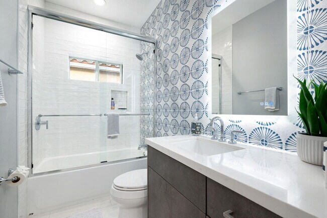 Building Photo - 45809 Crosswater St