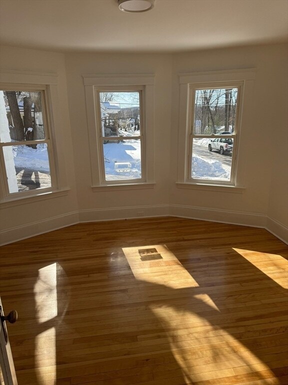 Building Photo - 2 Harding St