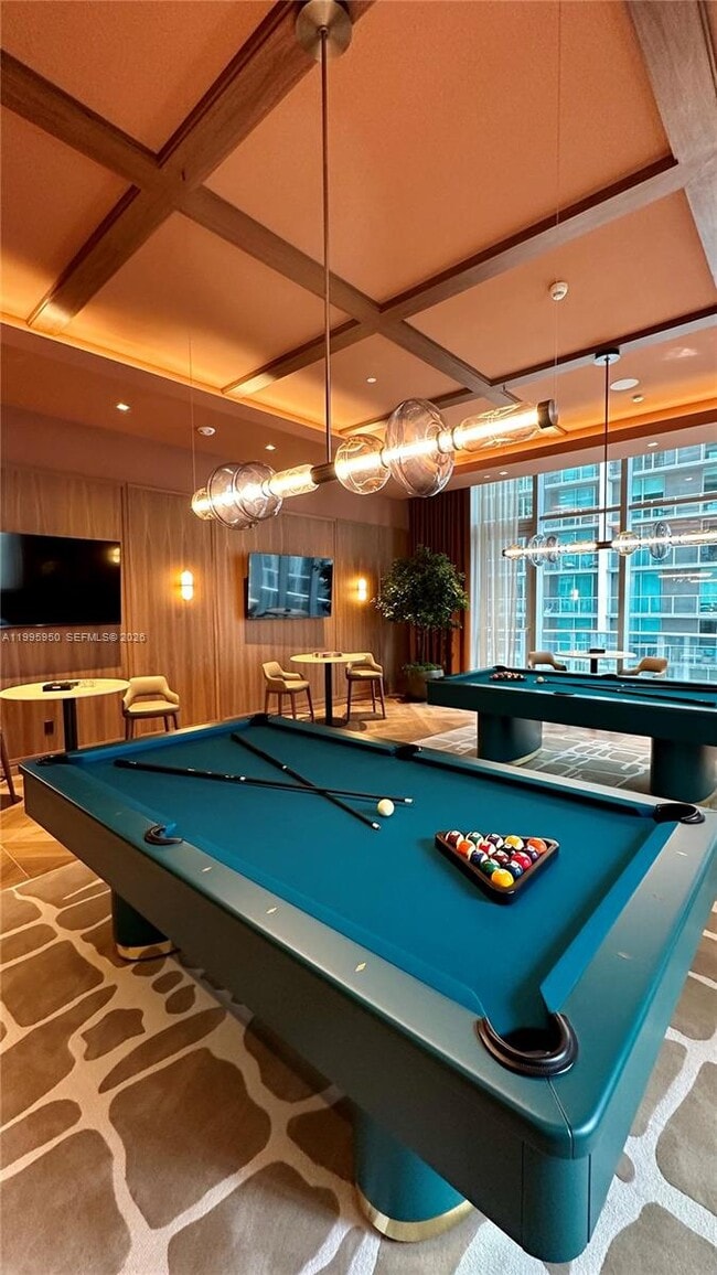 Building Photo - 77 SE 5th St