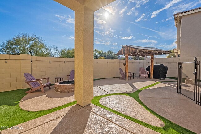 Building Photo - 17722 N 183rd Ave