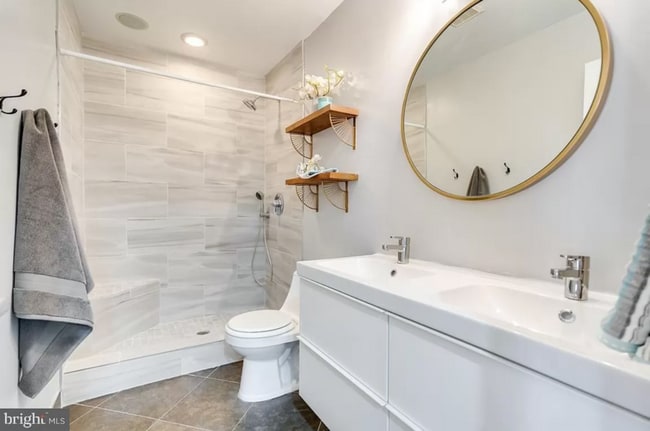 Building Photo - 325 U St NW