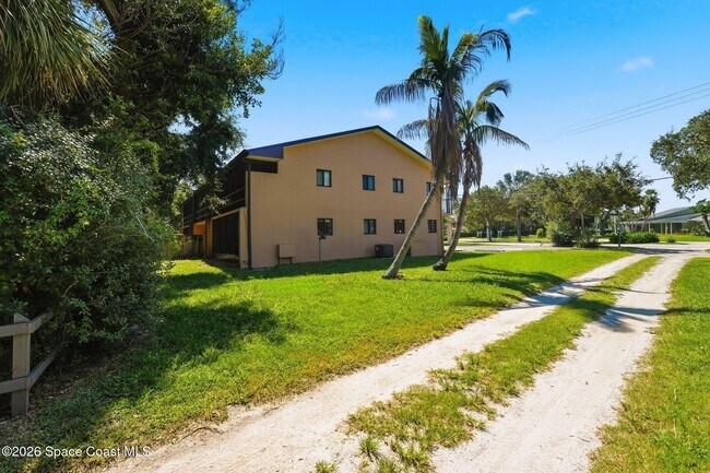 Building Photo - 201 Cocoa Isles Blvd