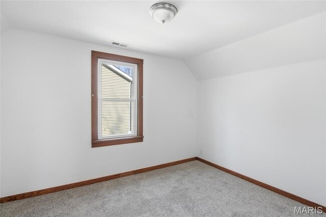 Building Photo - 921 Vine St