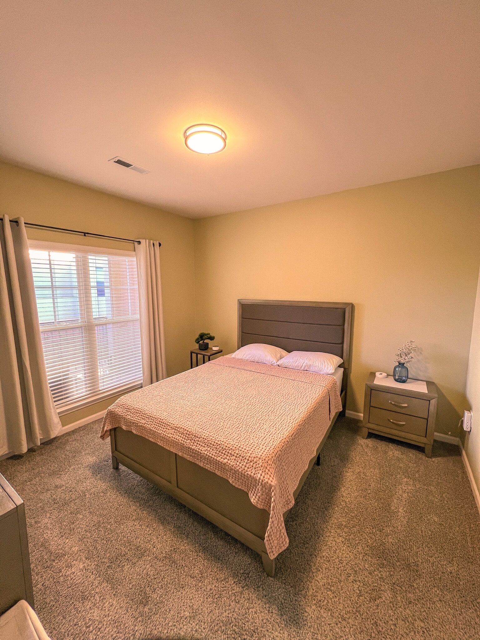 Building Photo - 1241 Strassner Dr