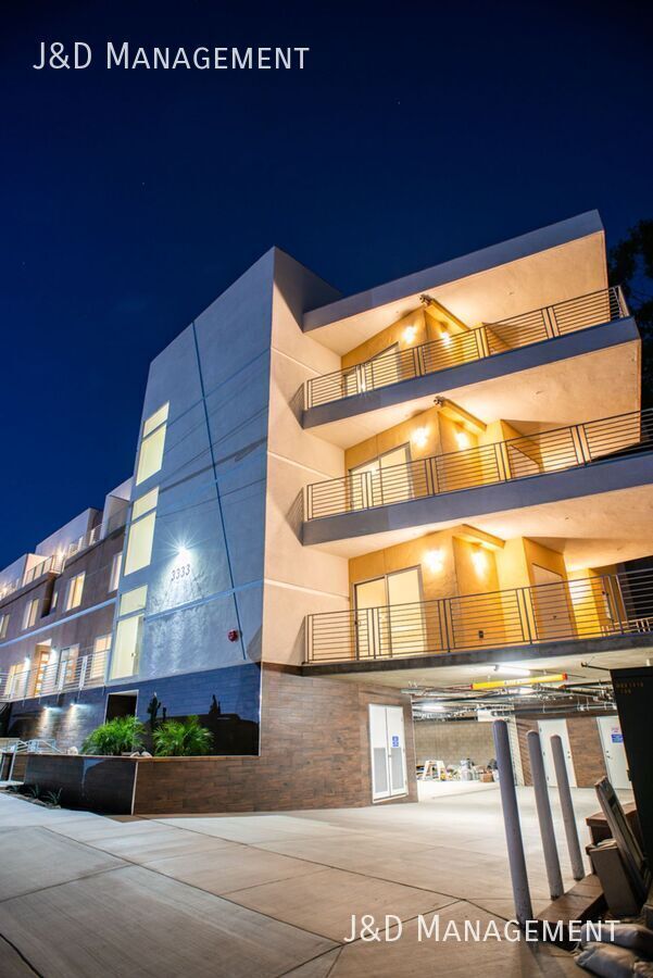 Building Photo - 3333 Reynard Way
