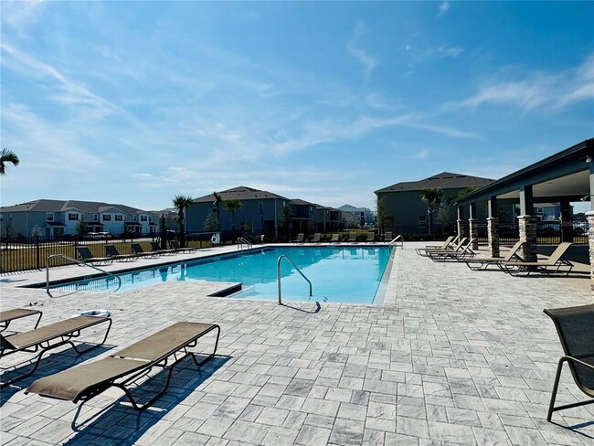Building Photo - 1492 Isleta Lp