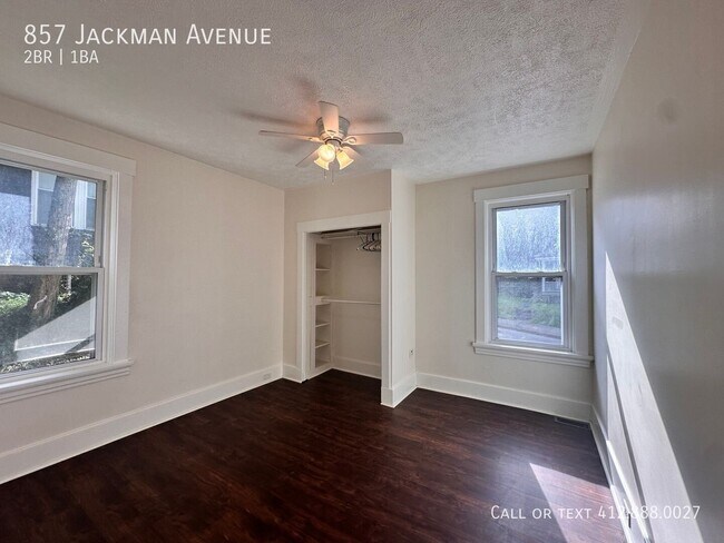 Building Photo - 857 Jackman Ave