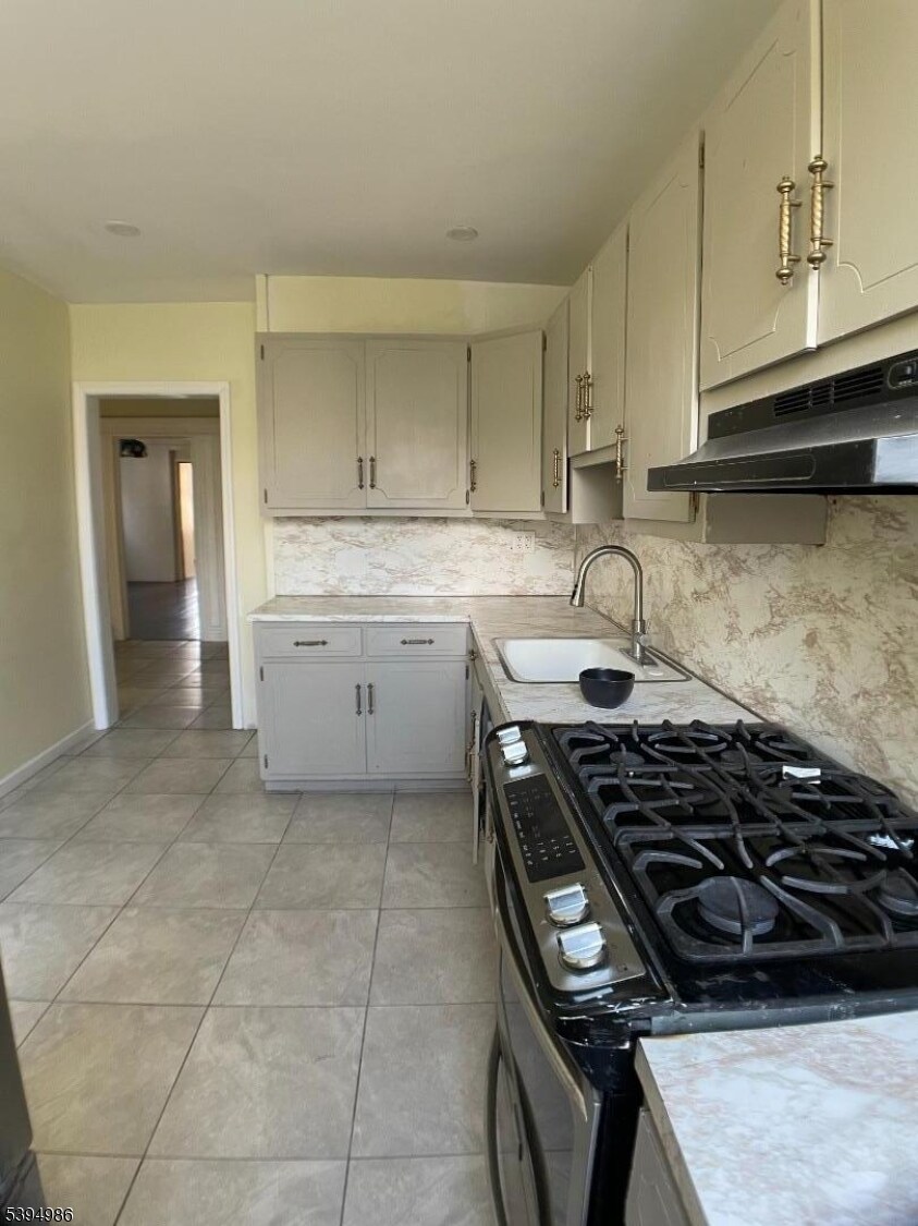 Building Photo - 174 N 17th St